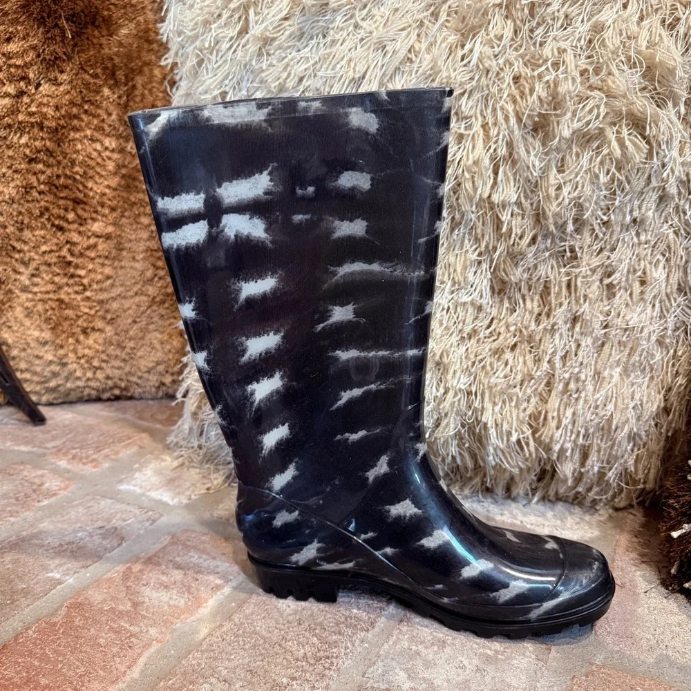 Nicole Miller New York Rain Boots sz 8